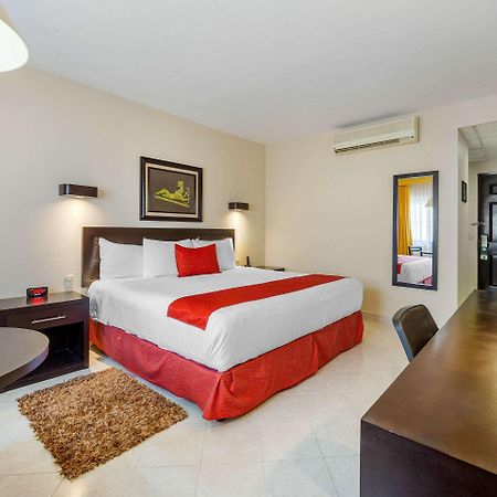 Quality Inn Tuxtla Gutiérrez Exteriör bild