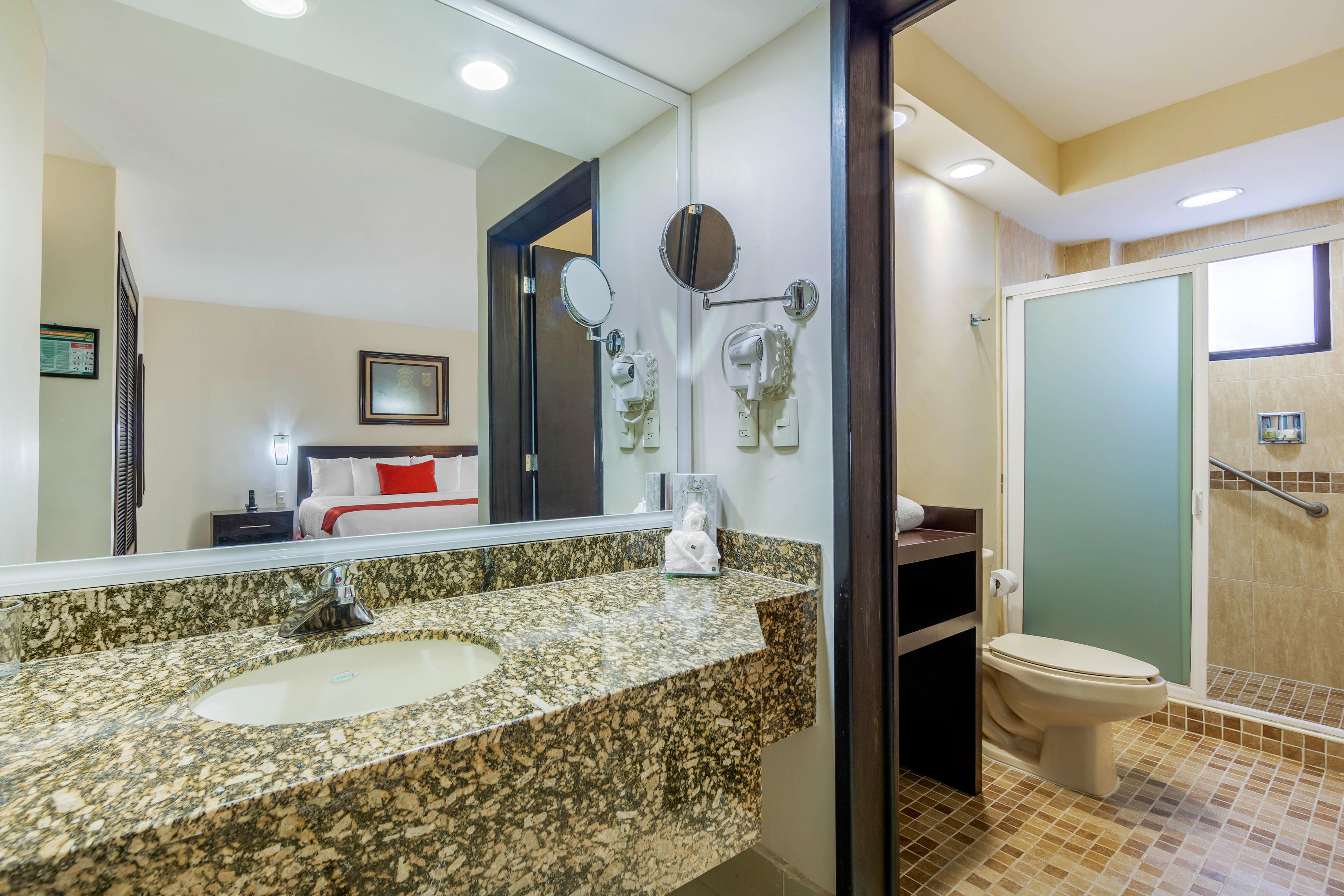 Quality Inn Tuxtla Gutiérrez Exteriör bild