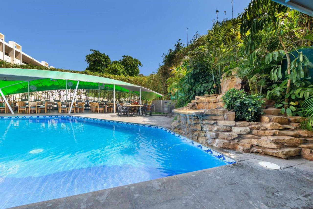 Quality Inn Tuxtla Gutiérrez Exteriör bild